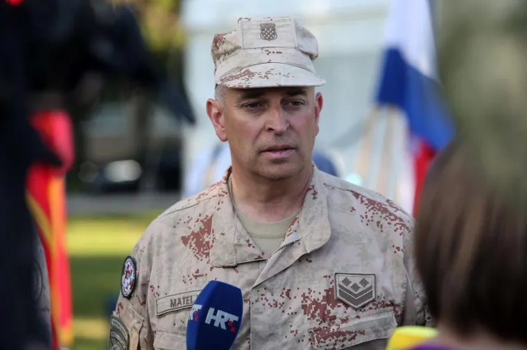 Hrvatski vojnici vratili su se iz Afganistana: Sreća, suze radosnice, ali i tuga zbog stradalog kolege