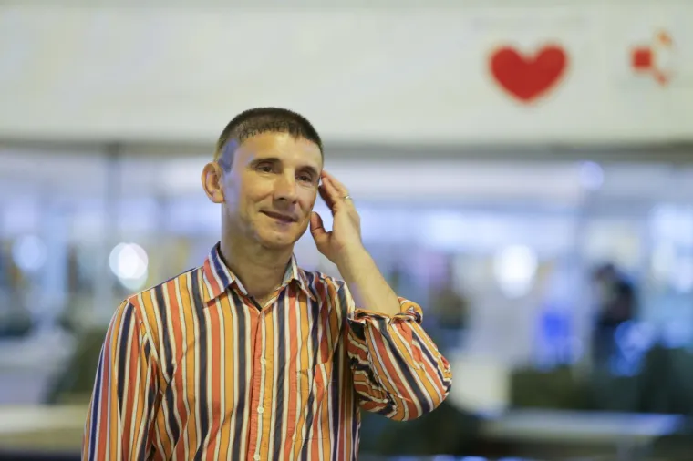 Sini&scaron;a Labrović provest će cijeli jedan dan osmjehujući se na Trgu bana Josipa Jelačića