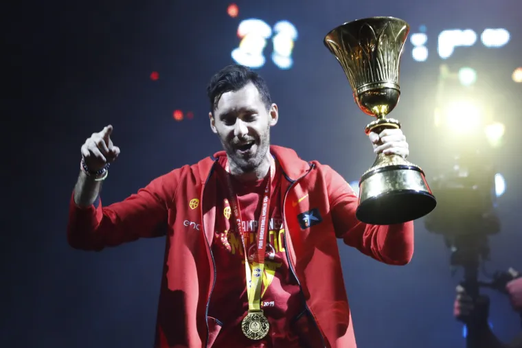 Svjetske prvake &Scaron;panjolce u Madridu dočekalo nekoliko tisuća razdraganih navijača