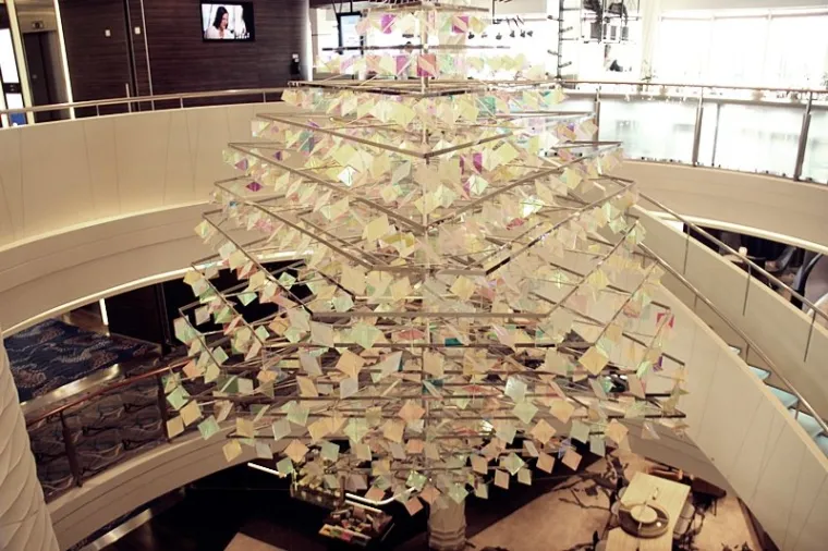 Ovako izgleda unutra&scaron;njost luksuznog kruzera koji je uplovio u Dubrovnik: Ima bazene, igrali&scaron;ta, restorane...