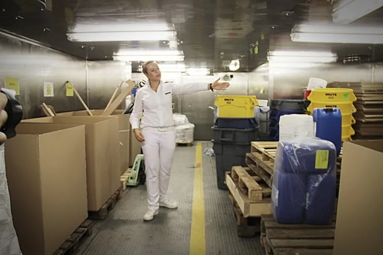 Ovako izgleda unutra&scaron;njost luksuznog kruzera koji je uplovio u Dubrovnik: Ima bazene, igrali&scaron;ta, restorane...