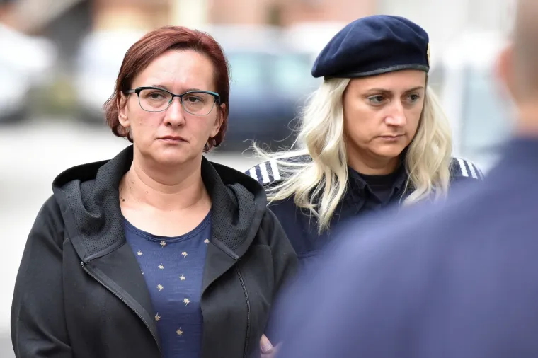 Slučaj '&scaron;krinja': Smiljana Srnec, optužena za ubojstvo sestre Jasmine, u lisicama dovedena na sud