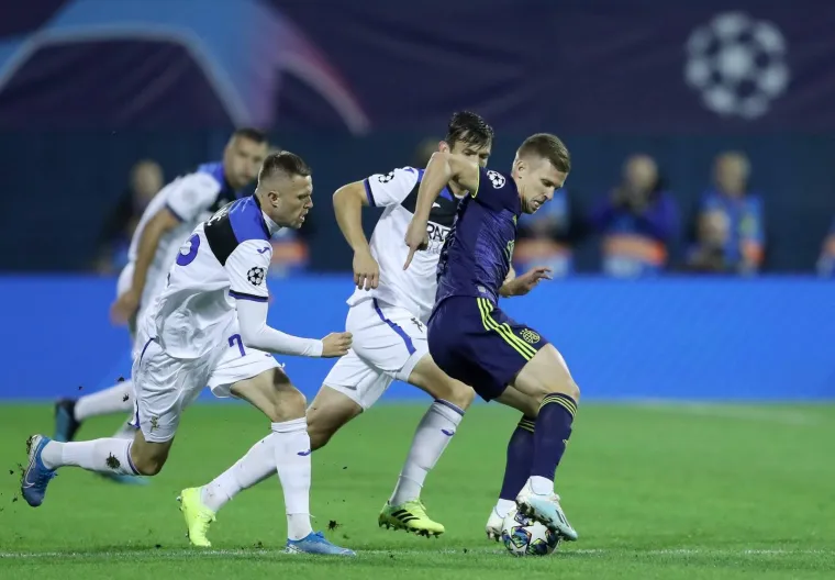 VEČER ZA PAMĆENJE NA MAKSIMIRU: Krcate tribine, spektakularna koreografija i velika fe&scaron;ta na travnjaku