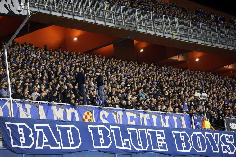 Bakljada BBB-a i fantastične koreografije! Pogledajte ludu atmosferu u noći kada je pala Atalanta