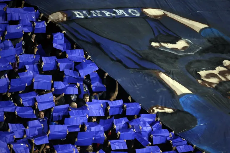 Bakljada BBB-a i fantastične koreografije! Pogledajte ludu atmosferu u noći kada je pala Atalanta