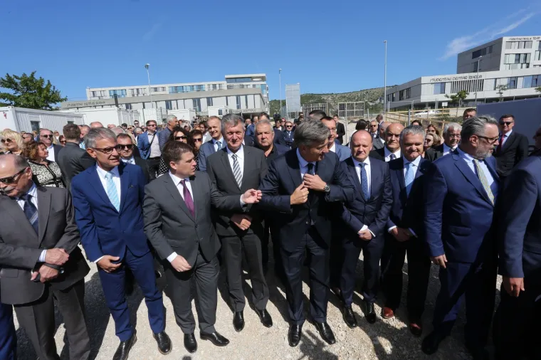 Plenković položio kamen temeljac za riječku bolnicu vrijednu gotovo milijardu kuna