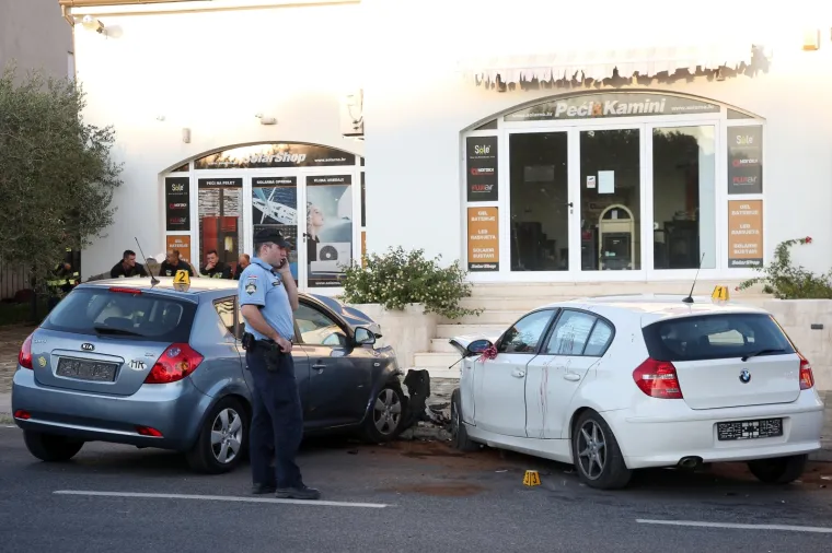 Kr&scaron; i lom u &Scaron;ibeniku: Pijani vozač BMW nije stao na znak STOP pa udario u Kiu