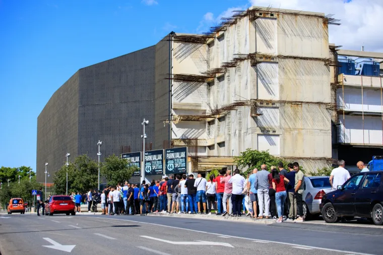 Svi žele na tribine: Navijači pohrlili po karte za utakmice protiv Mađarske i Walesa