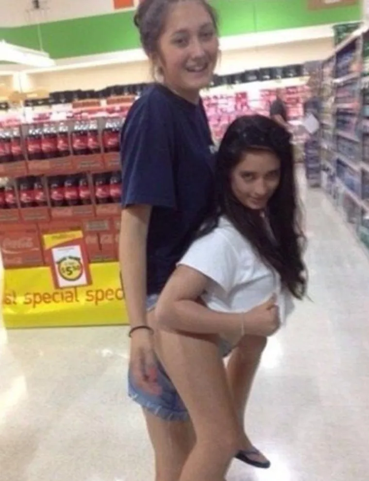 'Nikom nije jasno': U ove fotografije ćete se morati dobro zagledati da biste shvatili &scaron;to se događa