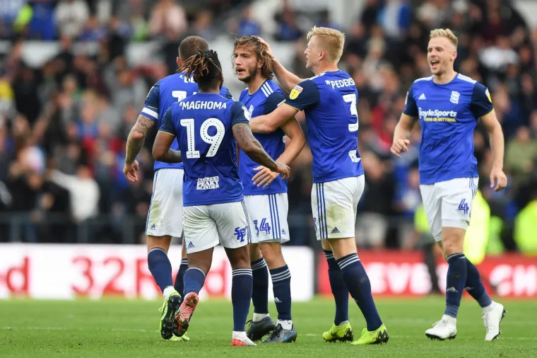 Birmingham je ipak na kraju izgubio na gostovanju s 2:3. Pobjednički gol zabio je Jamie Paterson nakon Šunjićevog izjednačenja i pokazao da momčad nije uzdrmala nesreća koja se dogodila početkom tjedna, ali Šunjić se pretvorio u prvo ime svoje momčadi, a po nekima možda i čitave utakmice.