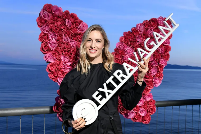 Ne viđamo ih često: Pogledajte kako danas izgledaju Belma, Elena i Jelena&hellip; Na tulumu se pojavila i najzgodnija Hrvatica