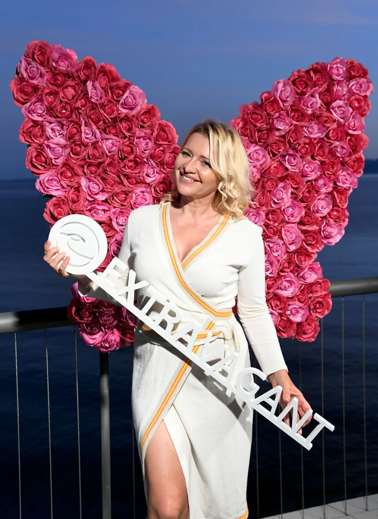 Ne viđamo ih često: Pogledajte kako danas izgledaju Belma, Elena i Jelena&hellip; Na tulumu se pojavila i najzgodnija Hrvatica