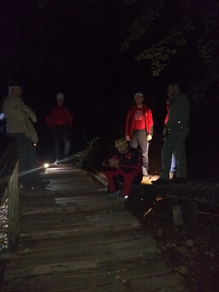 Iako su staze označene te postoji i sigurna karta, ovi turisti su vjerojatno precijenili svoje fizičke sposobnosti