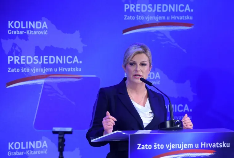 'Lijep i sunčan dan': Grabar-Kitarović u plavom objavila novi pohod na Pantovčak, Jakov je podržao