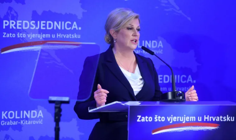 'Lijep i sunčan dan': Grabar-Kitarović u plavom objavila novi pohod na Pantovčak, Jakov je podržao