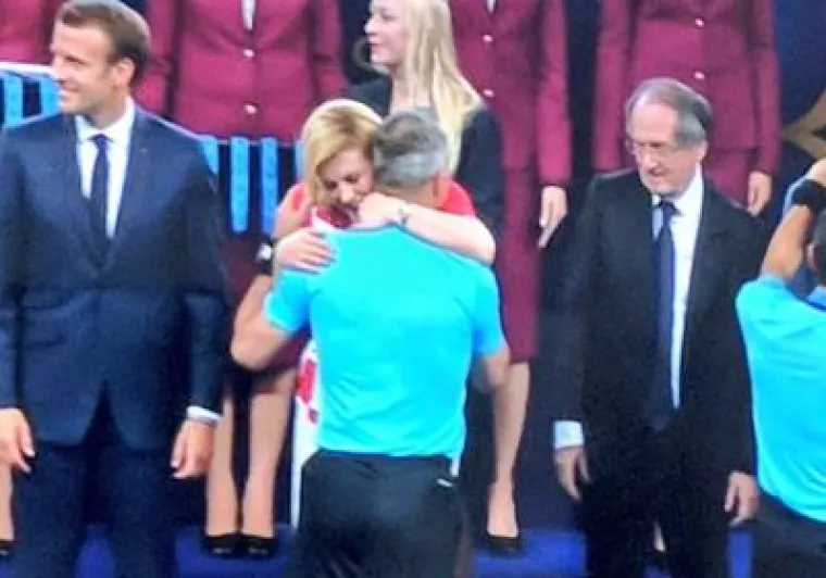 Nakon 5 godina jedno je sigurno: Kolinda Grabar-Kitarović se voli grliti