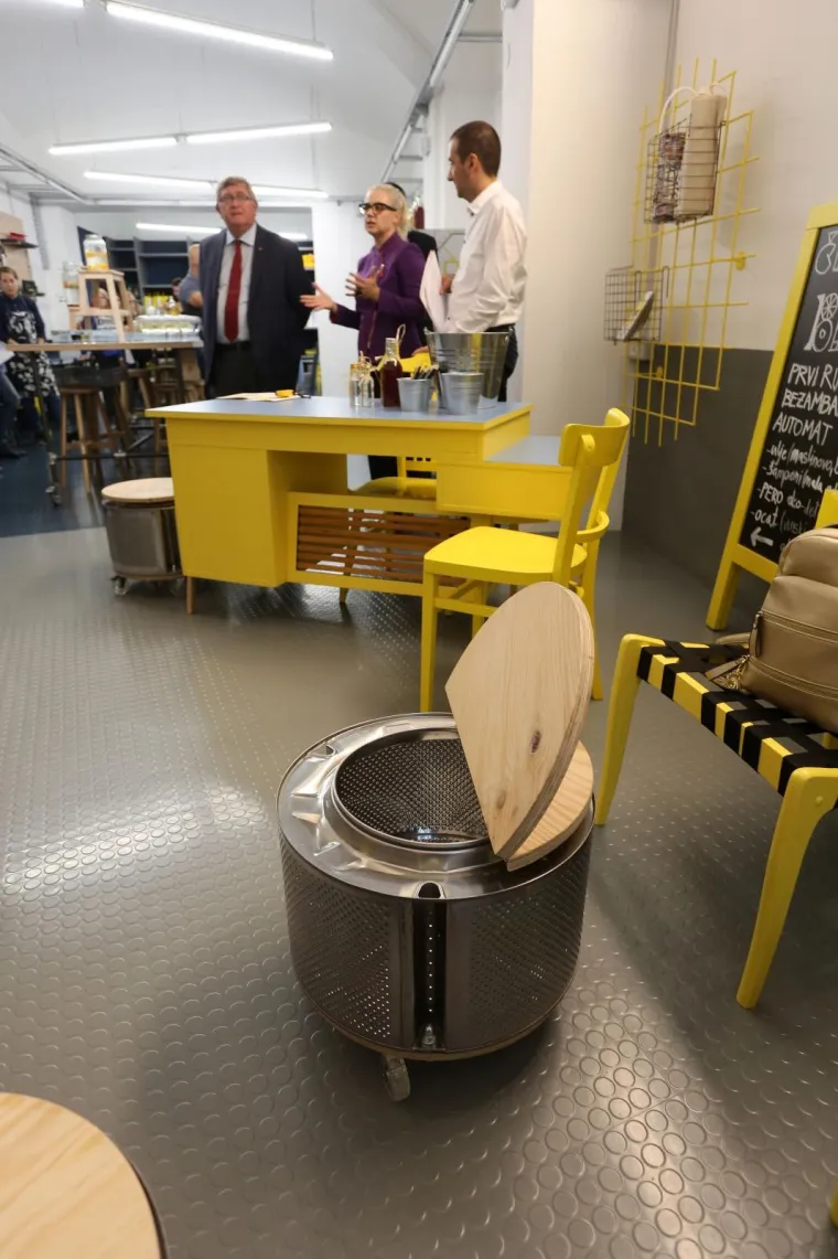 Upoznajte Riperaj, raj u kojem se od smeća radi ne&scaron;to upotrebljivo! 'Povoljnije je od odlaska u dućan'