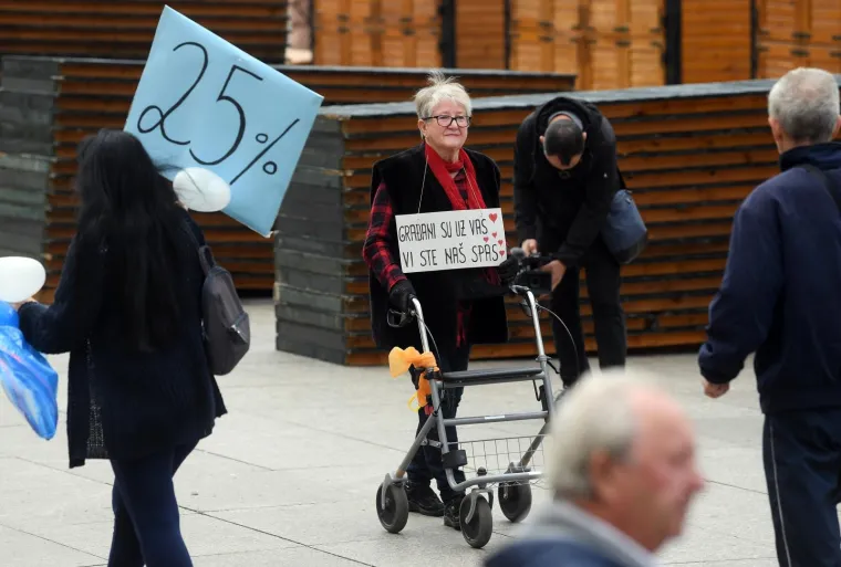 PROSVJED MEDICINSKIH SESTARA U ZAGREBU: 'Imam 50 a moram raditi kao dvije od 25'
