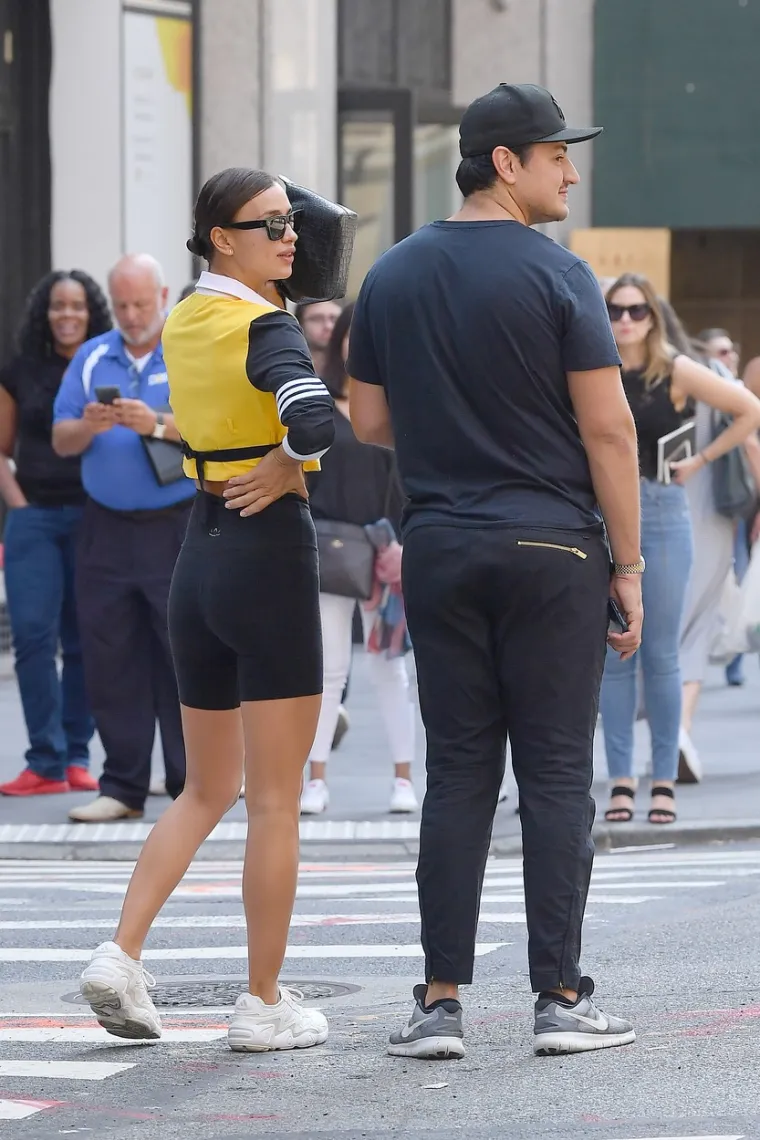 Ruska manekenka Irina Shayk i tajanstveni muškarac na Manhattanu