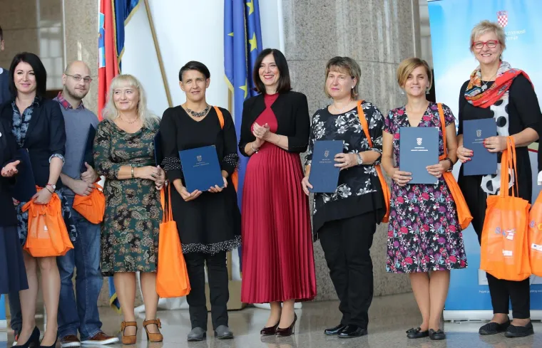 Ovo je 510 najboljih nastavnika u Hrvatskoj! Provjerite je li učitelj vašeg djeteta među njima