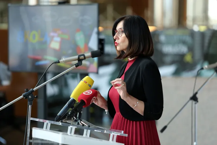 Ovo je 510 najboljih nastavnika u Hrvatskoj! Provjerite je li učitelj va&scaron;eg djeteta među njima