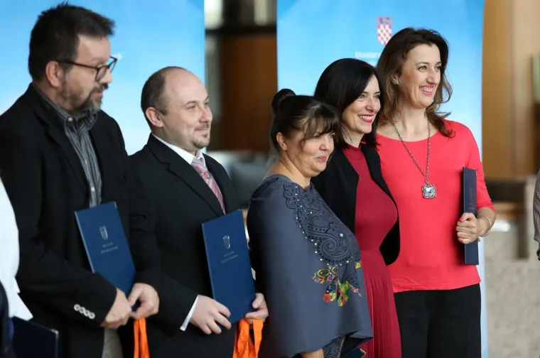 Ovo je 510 najboljih nastavnika u Hrvatskoj! Provjerite je li učitelj va&scaron;eg djeteta među njima