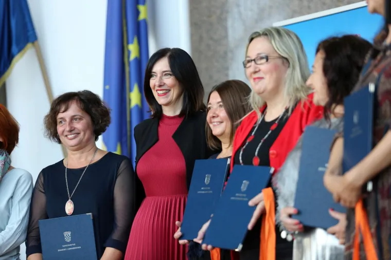 Ovo je 510 najboljih nastavnika u Hrvatskoj! Provjerite je li učitelj va&scaron;eg djeteta među njima