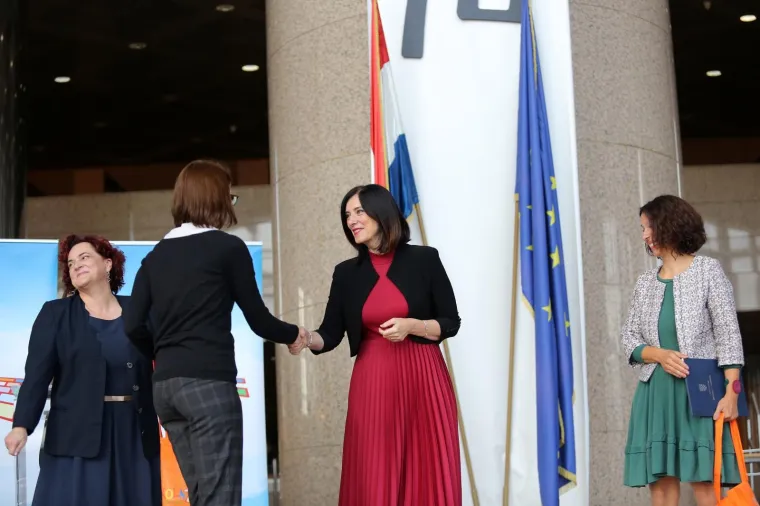 Ovo je 510 najboljih nastavnika u Hrvatskoj! Provjerite je li učitelj va&scaron;eg djeteta među njima