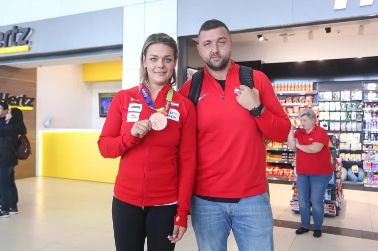 S medaljom u rukama: Sandra Perković i Filip Mihaljević vratili se sa SP-a iz Dohe