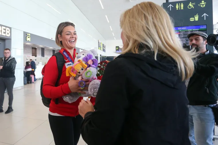 S medaljom u rukama: Sandra Perković i Filip Mihaljević vratili se sa SP-a iz Dohe