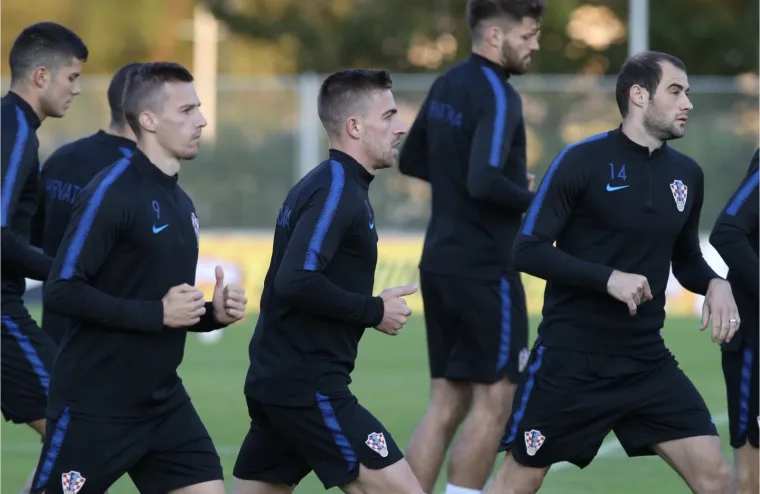 Lov na pobjedu protiv Mađarske: Vatreni se odradili prvi trening u Omi&scaron;u