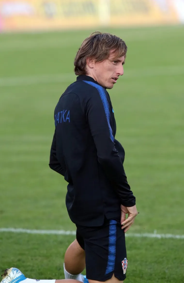 VATRENI ODRADILI PRVI TRENING U OMI&Scaron;U: Mađarska je u mislima