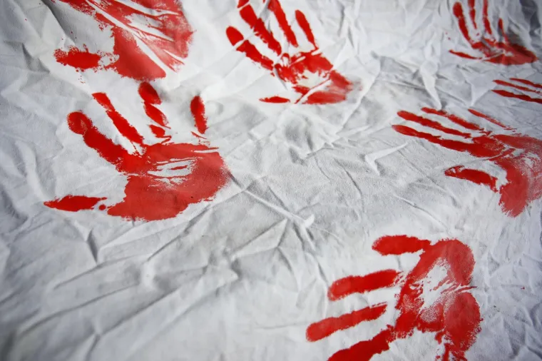 Ispred zgrade Županijskog suda u Splitu održan je mirni prosvjed građana zbog smrti Kristijana Vukasovića