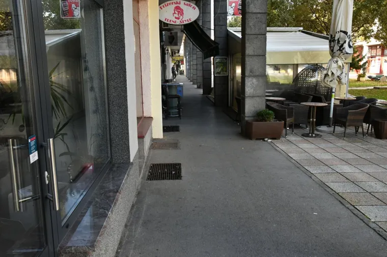 Policijski očevid ispred lokala gdje se pucalo već drugi put u manje od godinu dana