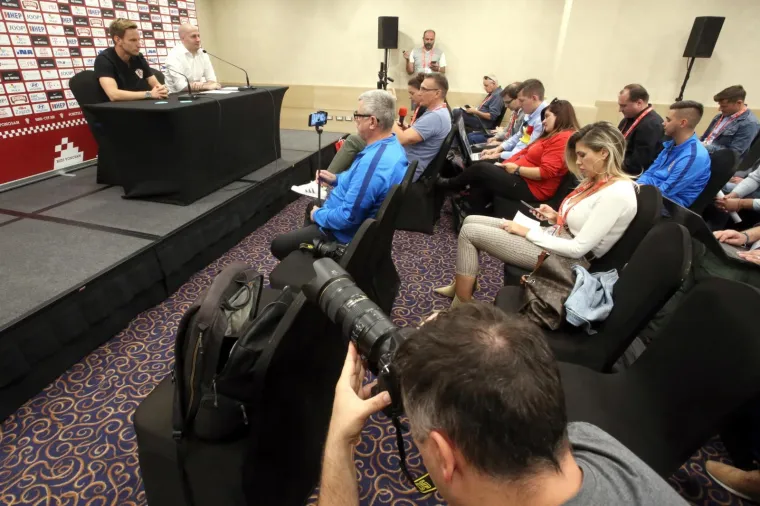 Novo pojačanje na Poljudu? Rakitić pozirao s Hajdukovim dresom