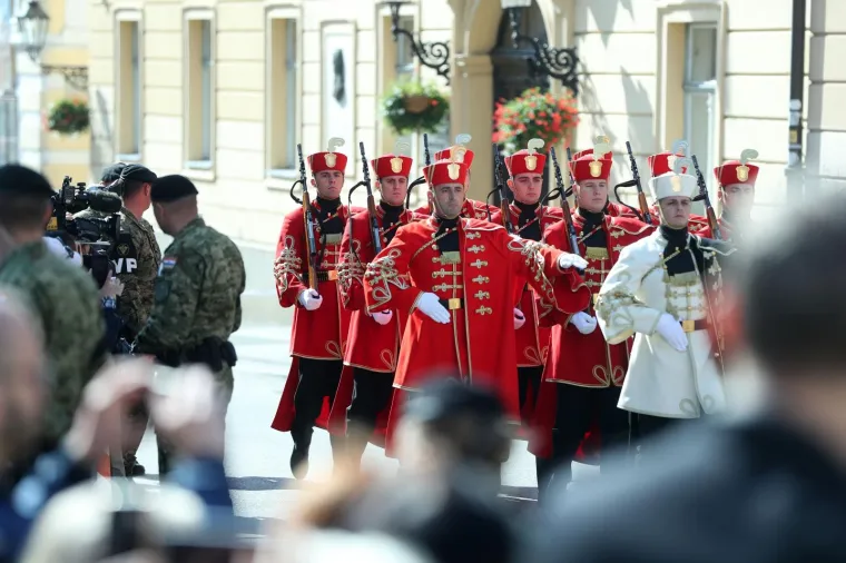 08.10.2019., Zagreb - Velika smjena straze Pocasno-zastitne bojne povodom obiljezavanja 28. obljetnice Dana neovisnosti na Markovom trgu. Photo: Sanjin Strukic/PIXSELL