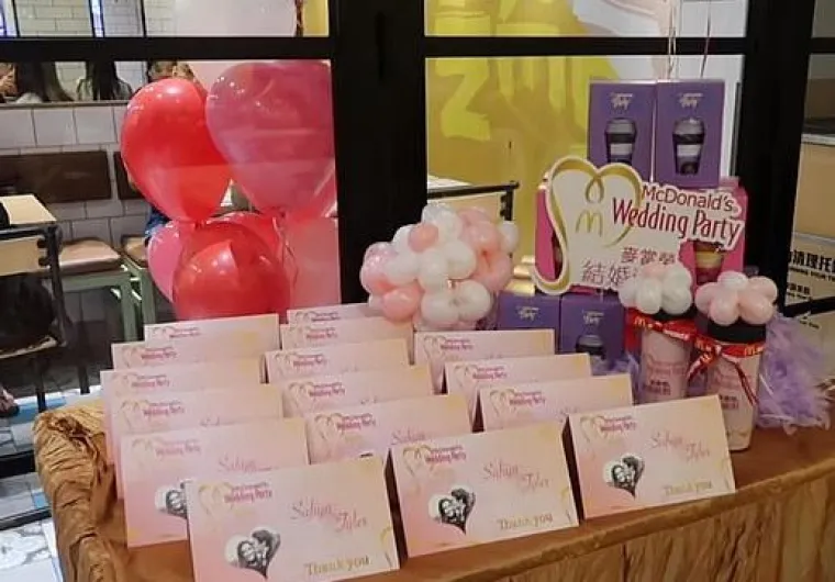 Za sve ljubitelje brze hrane: Pogledajte kako izgleda vjenčanje u McDonald'su