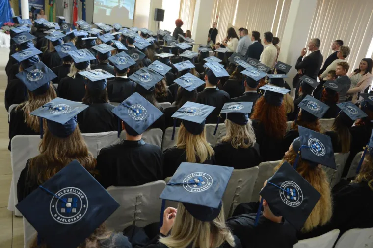 OTKRIVAMO Ovo su tipični birači HDZ-a i SDP-a!