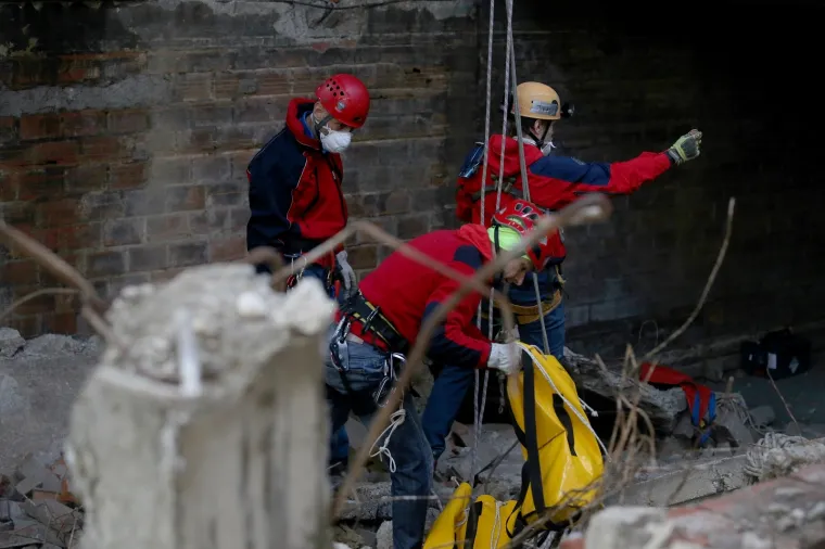 Ured za upravljanje u hitnim situacijama organizirao je na ciglani Črnomerec vježbu postrojbi civilne za&scaron;tite Grada Zagreba pod nazivom Ciglana