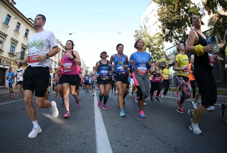 Metropolu preplavile stotine trkača: Amateri, sporta&scaron;i i zlatni olimpijci na Zagrebačkom maratonu