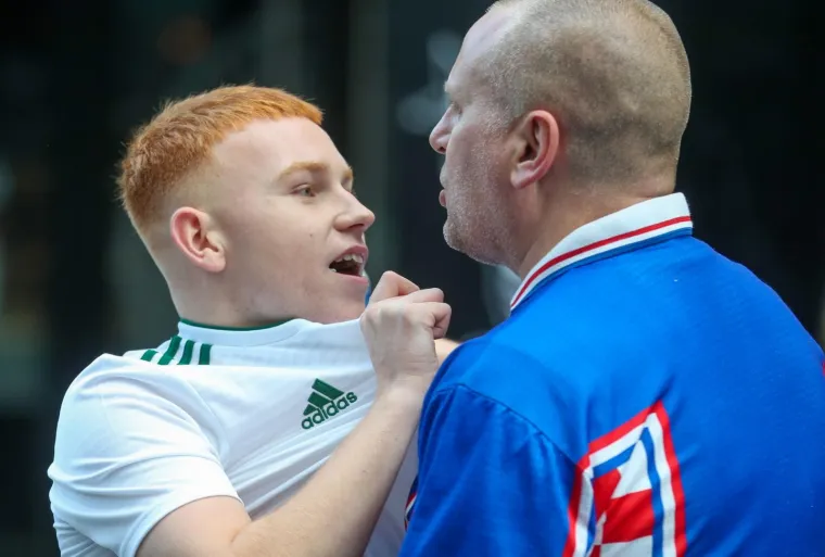 Napeto u Cardiffu: Hrvatski navijači nisu se isprovocirali pojedincima Walesa koji žele napraviti nered