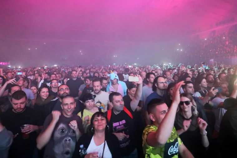 Slavni The Chemical Brothers rasplesali punu Ledenu dvoranu Doma sportova