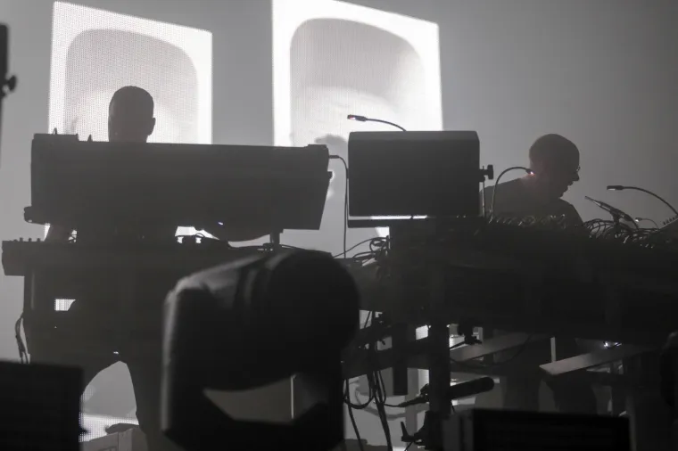 Slavni The Chemical Brothers rasplesali punu Ledenu dvoranu Doma sportova