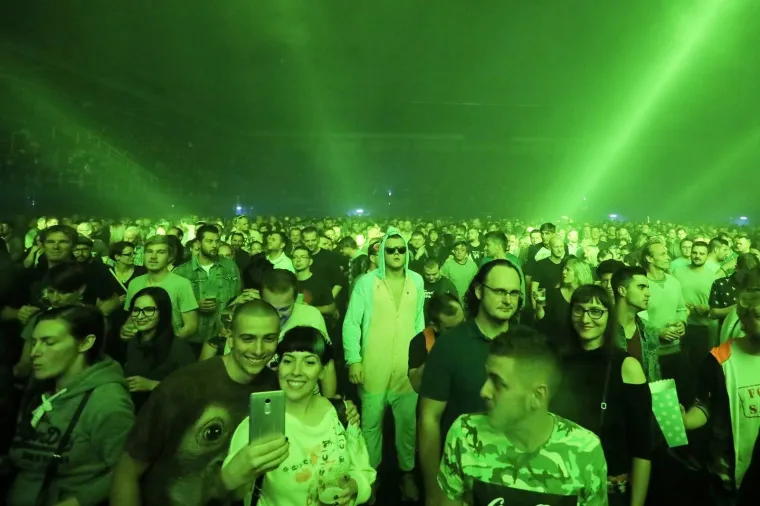 Slavni The Chemical Brothers rasplesali punu Ledenu dvoranu Doma sportova