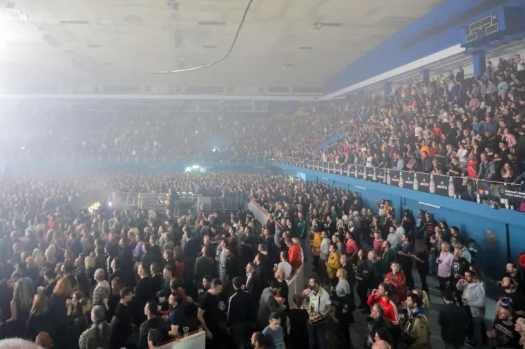 Slavni The Chemical Brothers rasplesali punu Ledenu dvoranu Doma sportova