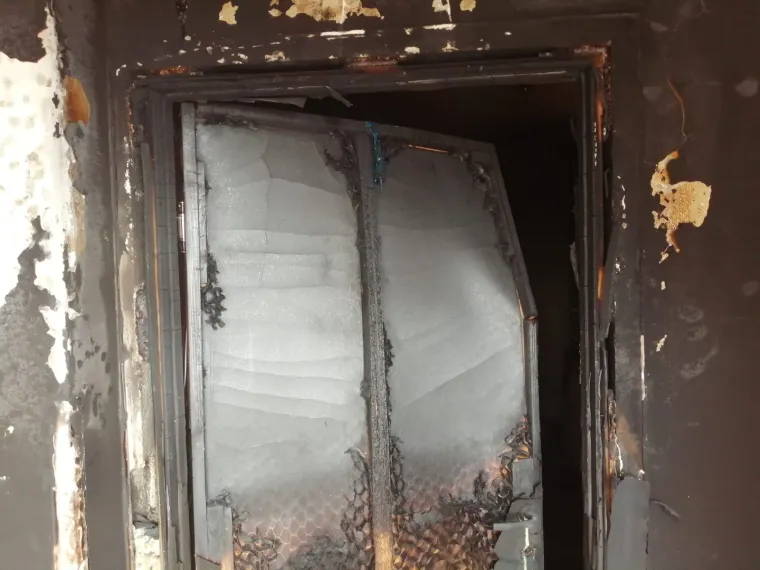 Svi su do&scaron;li pomoći obitelji Butković: Čistilo se zgari&scaron;te stana, tinejdžer koji je herojski spasio baku iza&scaron;ao iz bolnice