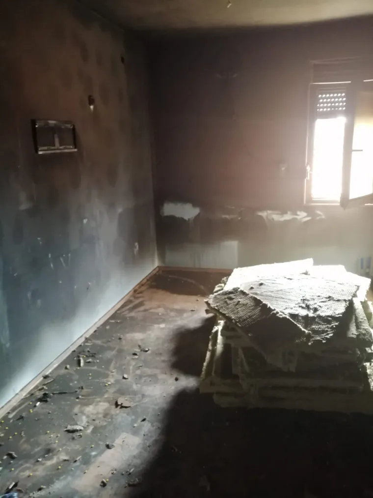 Svi su do&scaron;li pomoći obitelji Butković: Čistilo se zgari&scaron;te stana, tinejdžer koji je herojski spasio baku iza&scaron;ao iz bolnice