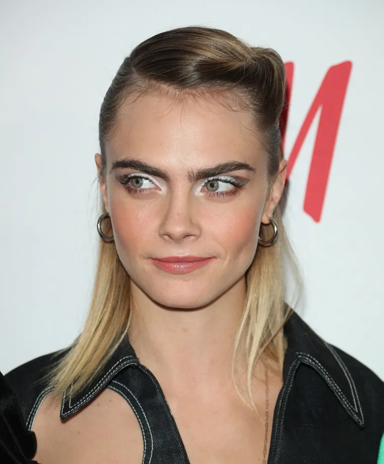 Manekenka Cara Delevingne