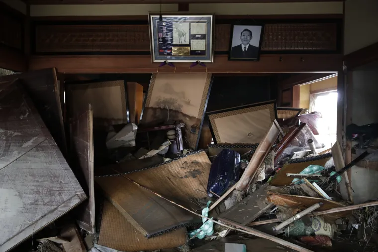 Hagibis pokazao svoju moć: 66 poginulih, razorena mjesta, ljudi u skloni&scaron;tima...