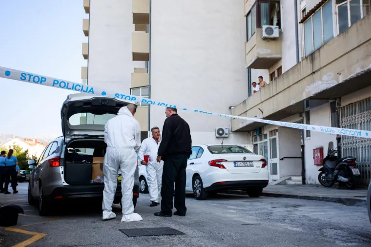 Oko 14 sati, u Kukuljevićevoj ulici u Splitu do&scaron;lo je do ekpslozije u zubno-teničkom laboratoriju